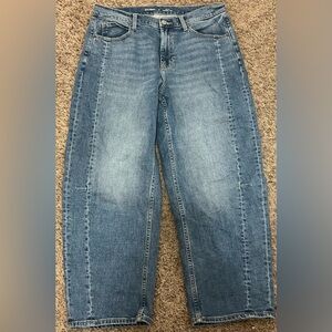 Old Navy High-Rise Barrel Leg Jeans